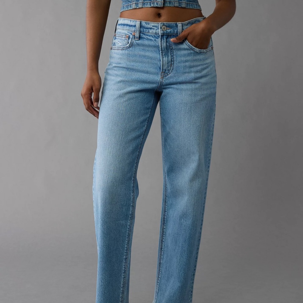 American Eagle Outfitters Light Blue Straight Leg Jeans